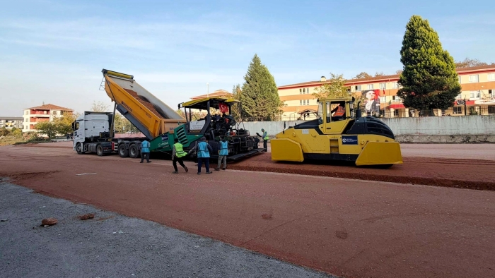 Büyükşehir, Kartepe Çepni Caddesi’ni yeniliyor